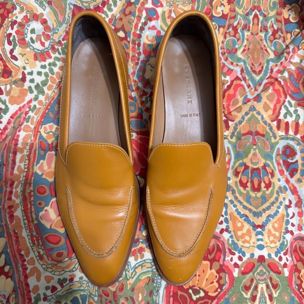 Everlane The Modern Loafers in a honey yellow color leather size 10